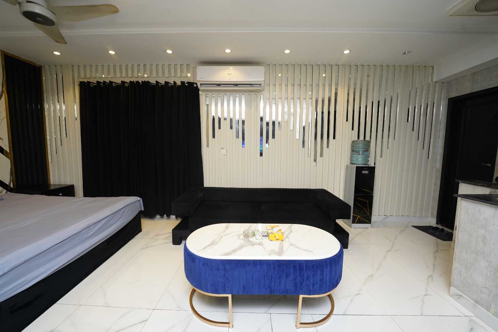 scaled_7dc288b9-4807-4952-8a0d-f8f79e015624-1_all_10833